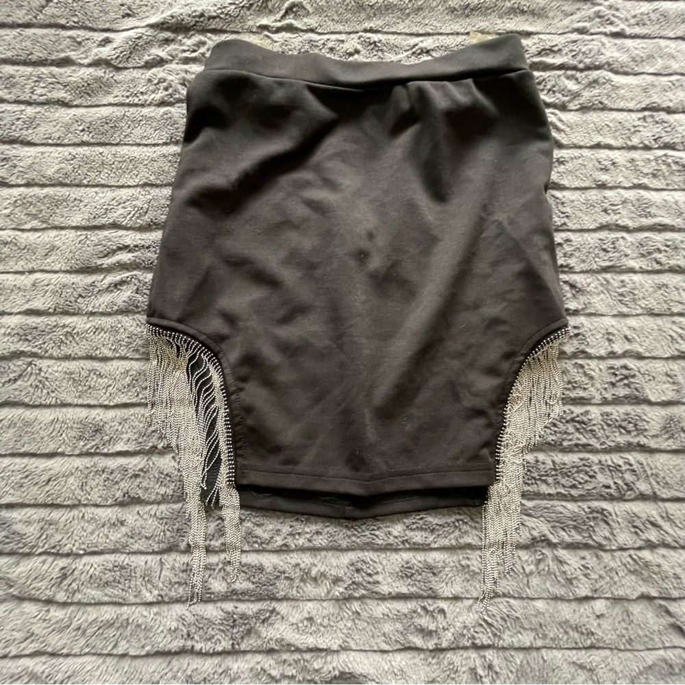Skirt - Picture 2 of 6